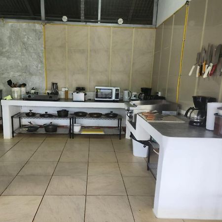 La Pina, Rio Celeste公寓式酒店 外观 照片